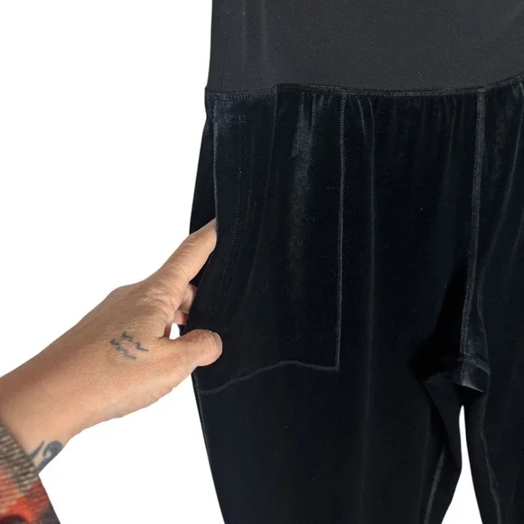 Athleta Salutation Velvet Jogger Black High Rise Velour Sweatpants Sz Large - Picture 4 of 5